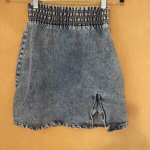 High-waisted stylish jeans shirt